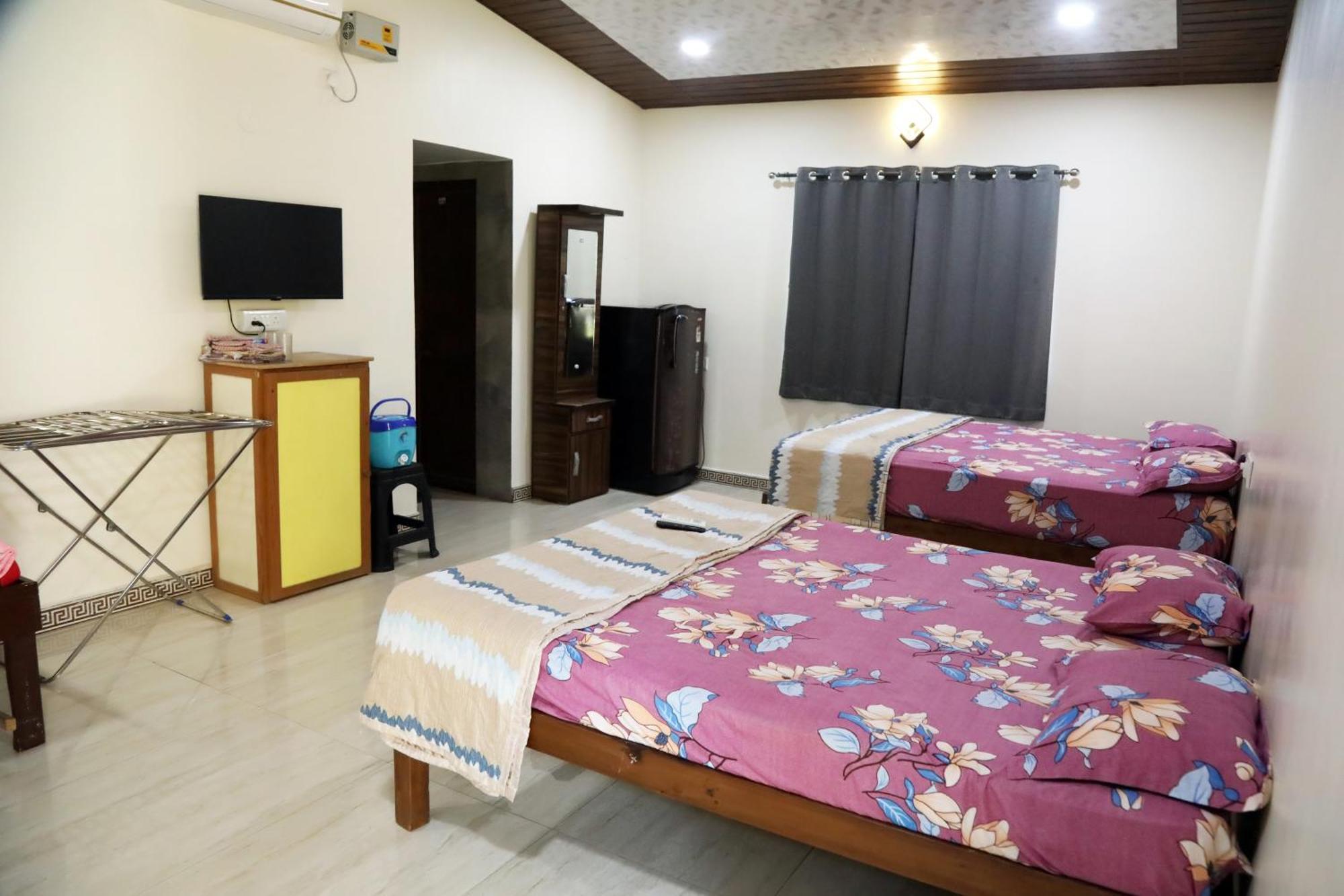 The Royal Ascot Holiday Home Alībāg Habitación foto